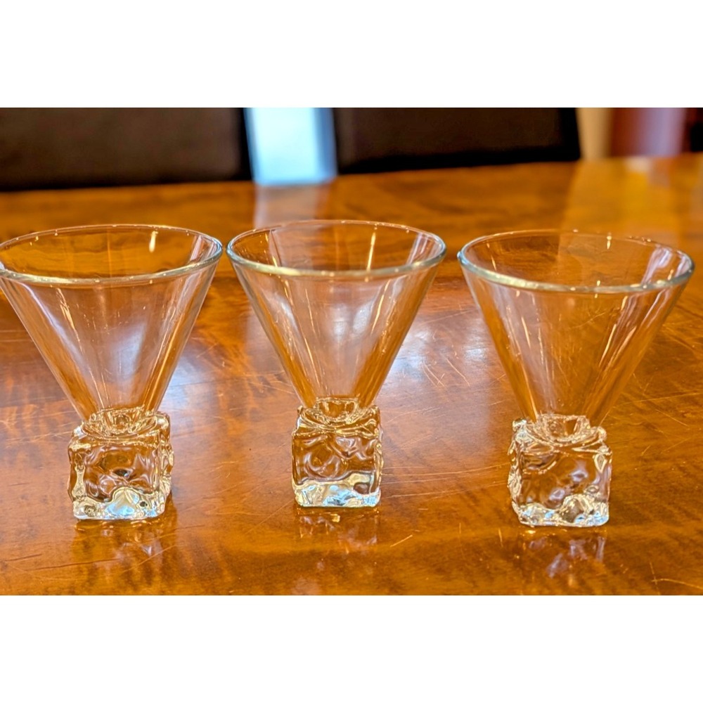 Set Of 3 Disaronno Martini " Melting Ice"  Cocktail Glasses Retro